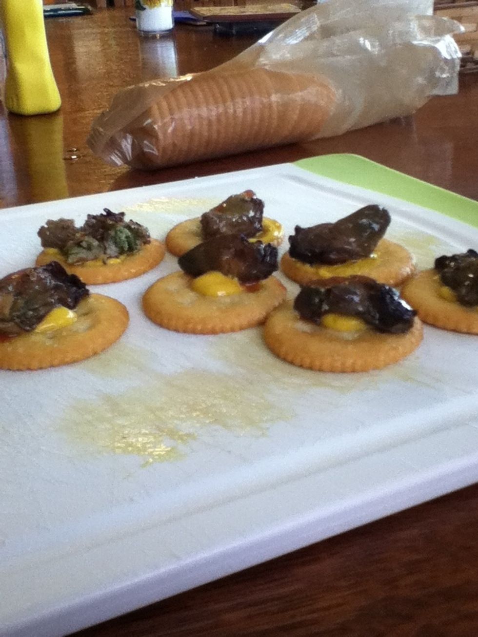 Also, if you would like a small snack to eat make somthing easy to eat while relaxing. For instance oysters. But you can use other appetizers for a snack\ud83c\udf61