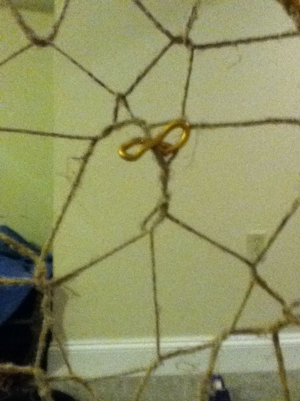 Also note that you can put a bead or trinket in the dreamy web. I put an infinity symbol. Because I figured that since making this is trendy enough as it is, I may as well go all out into hipsterdom.