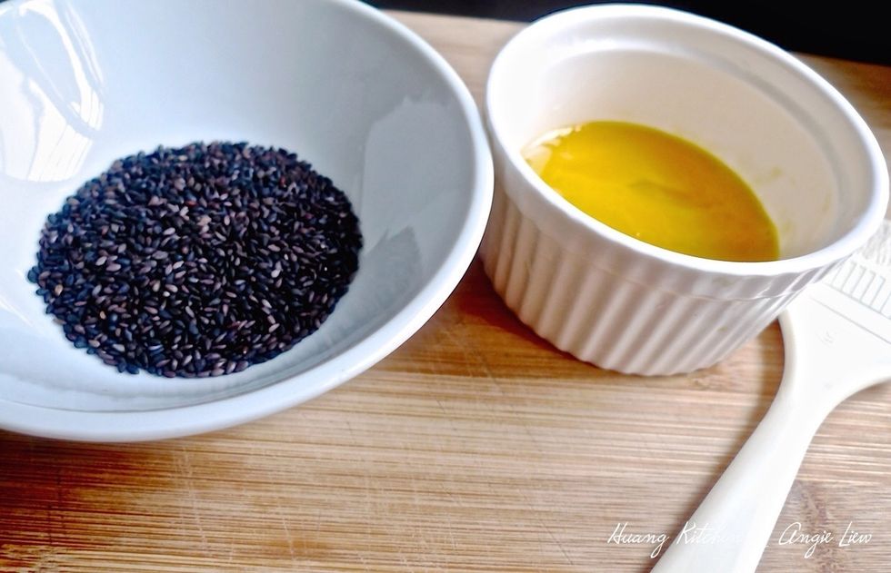 Also prepare black sesame seeds to garnish and egg yolk to egg wash the mooncakes.