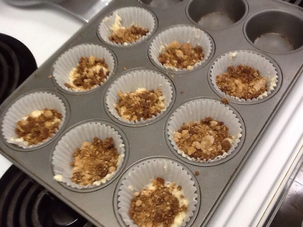 Alternate layers of batter with spicy toppings.