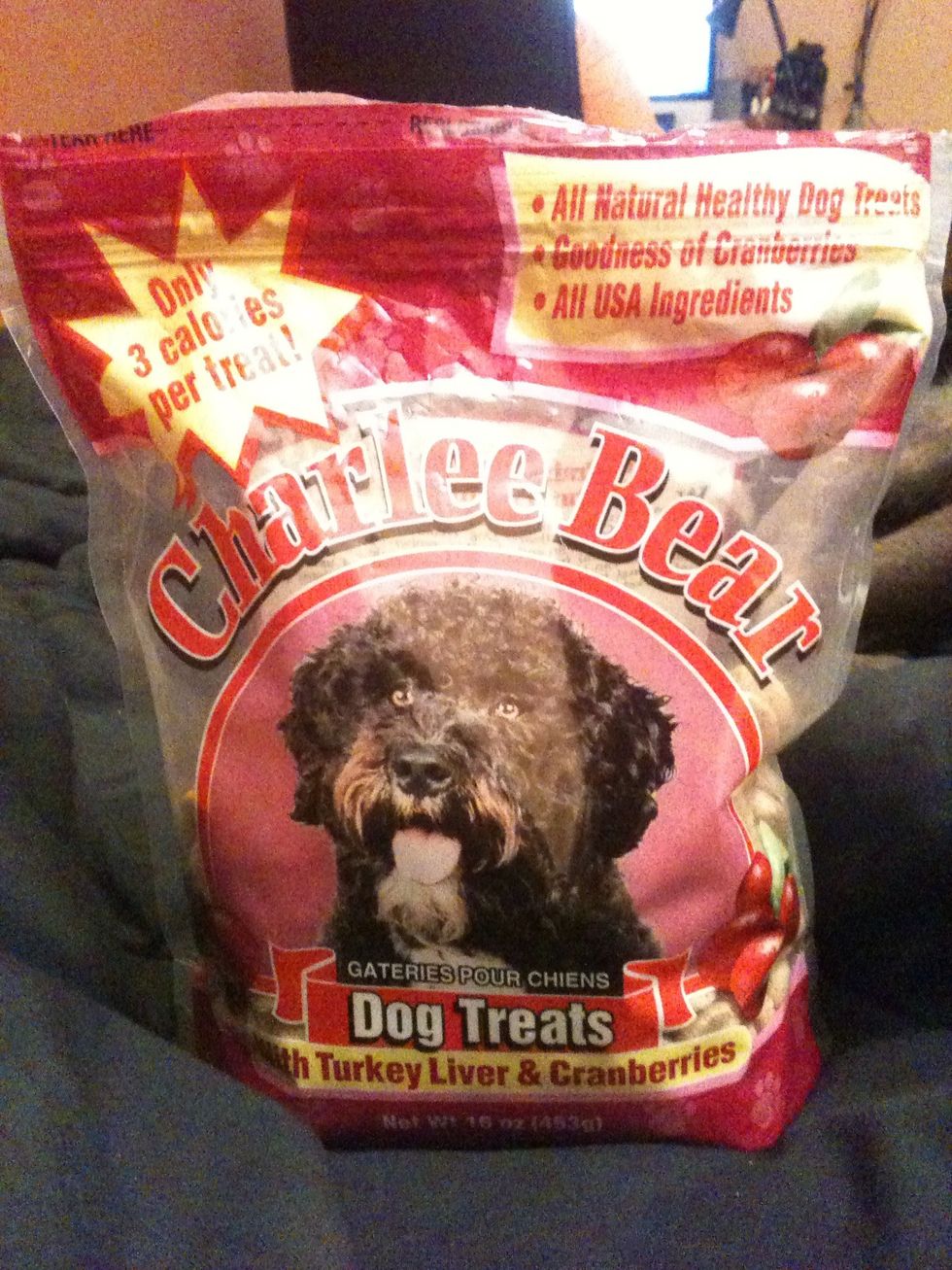 Alway use small treats when training dogs. You don't want to fill them up because dogs can become disinterested when they're full, which makes training difficult.