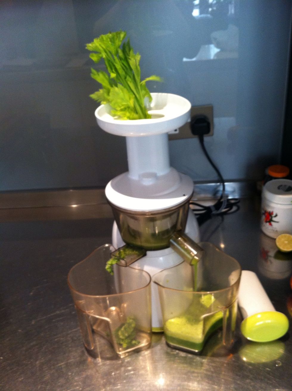 Always juice the spinach first! Then everything else!
