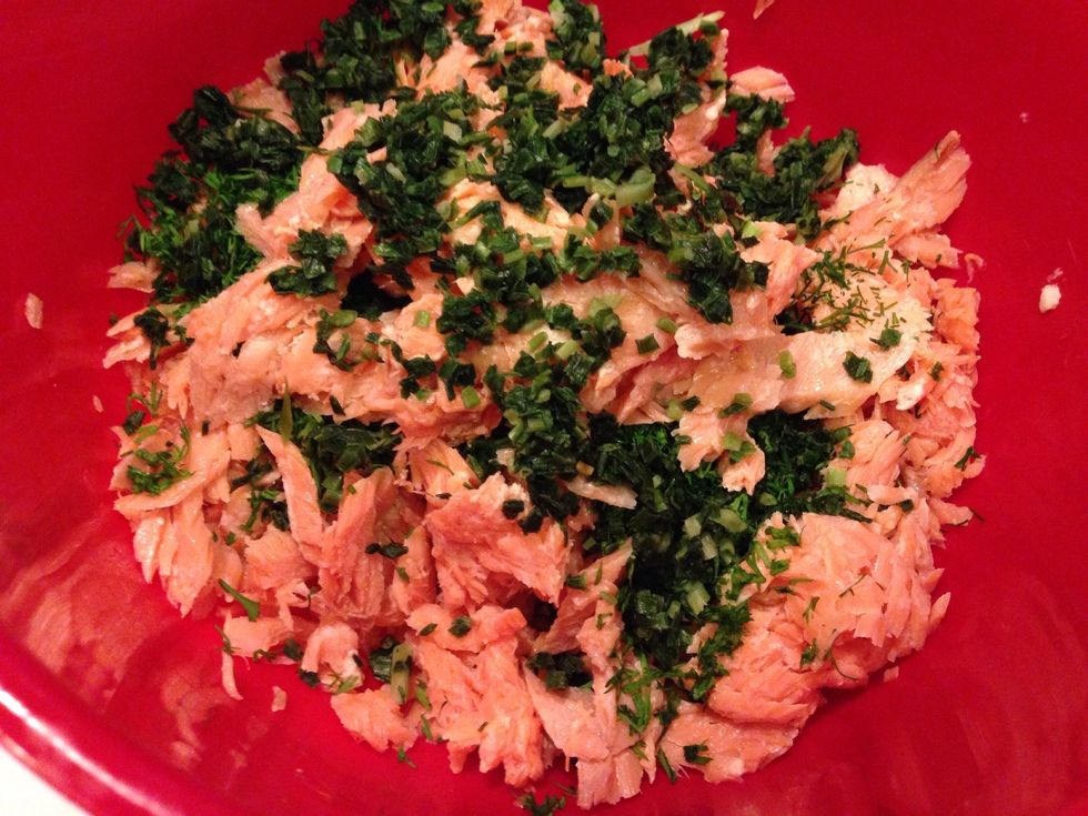 .and add chives and dill. I used frozen chives and fresh dill but preferably both should be fresh.