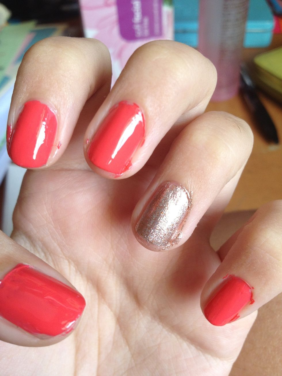 And another coat! Feel free to paint a couple more coats. I usually stick with 2-3 coats for glitter mainly because it gives really good coverage while not being a pain to remove.