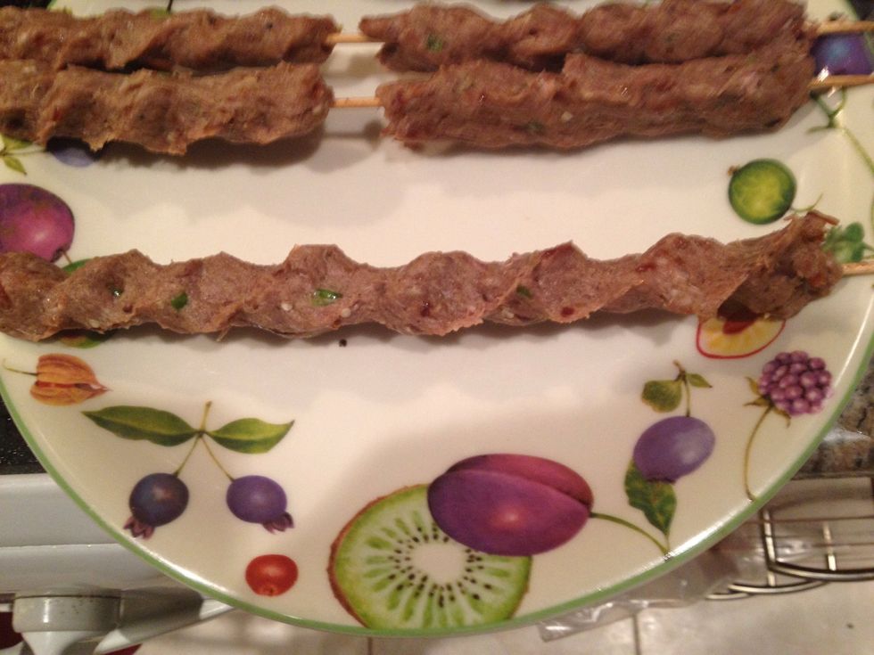 And another style! Tried to gt a video of how to make it look like this but I wuz alone and kina hard to make it look this good n shoot! After cooking looks exactly like the one frm a restaurant!