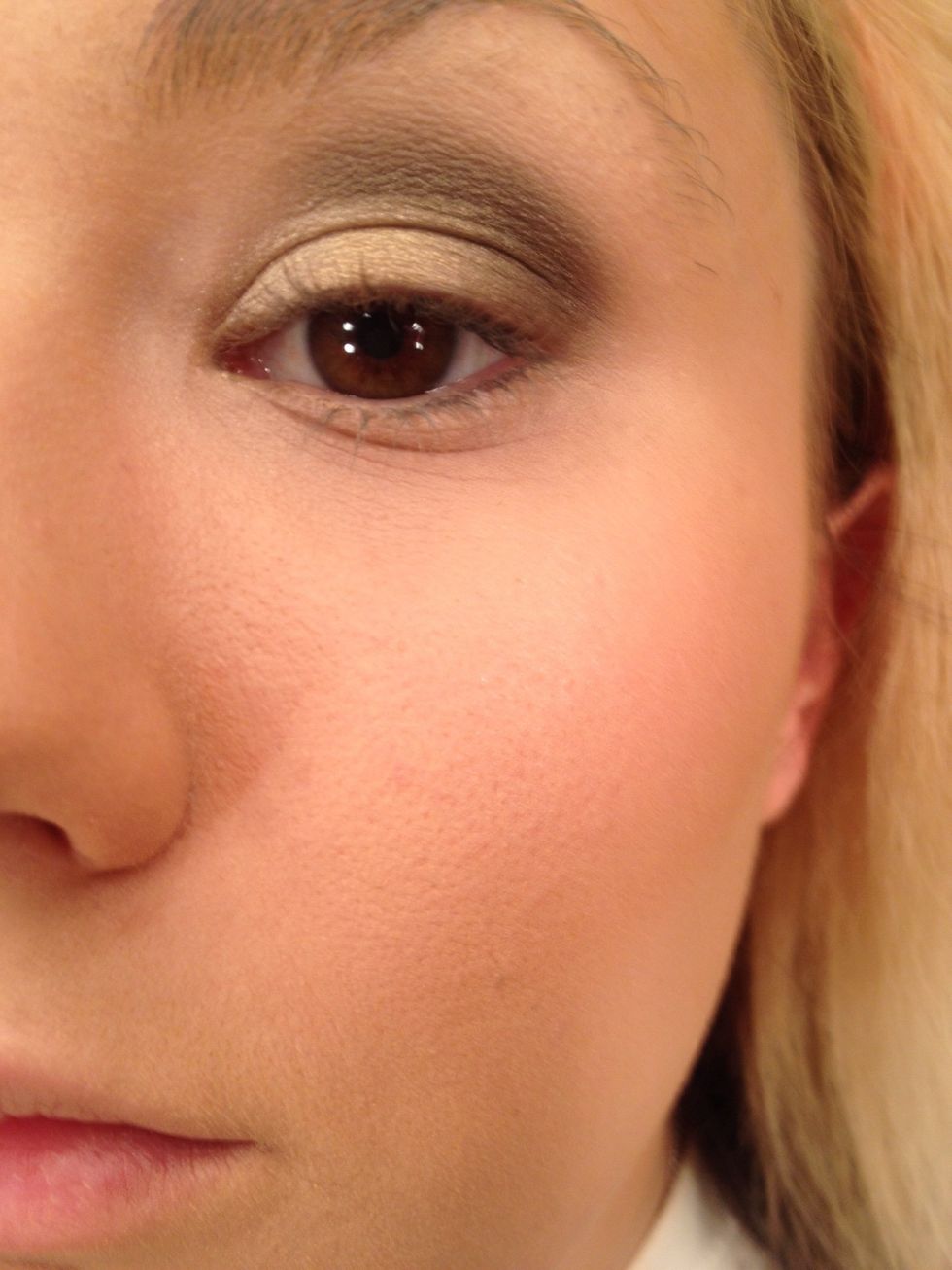 And blend it out in your crease!