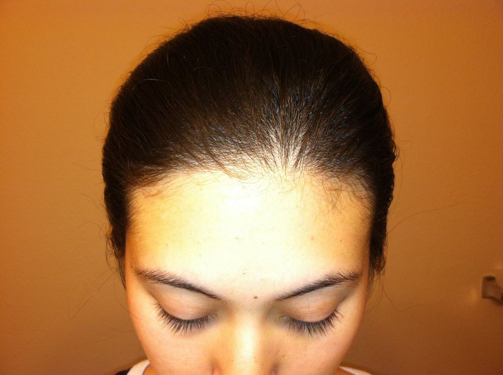 And BOOM. You now have a clean hairline that you can wear anytime, anywhere, and in any climate! If your hair goes crazy in humid conditions, it may be better to use a stronger hairspray & anti-frizz.