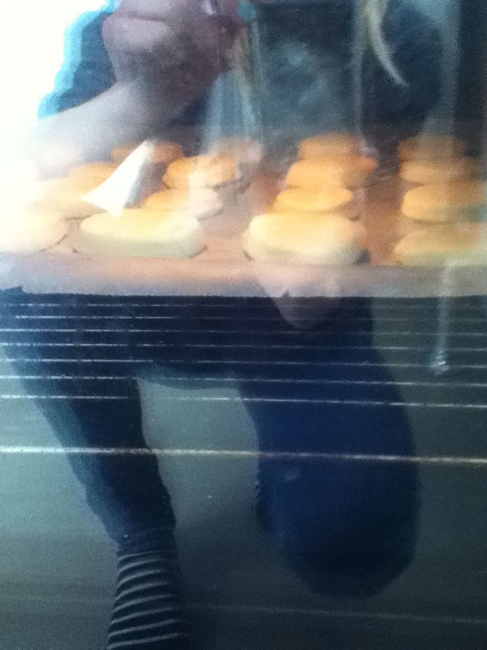 And but them in the oven for 8-10 minutes on 190c.
