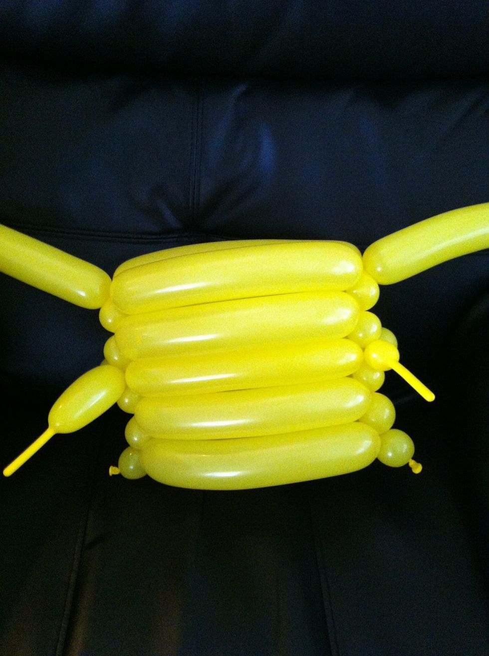 And continue the pattern until you have 5 layers (this technique is called a flat weave)