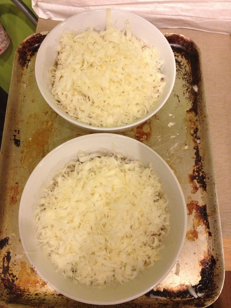 And cover with grated gruyere cheese, then grill/broil until gratinated