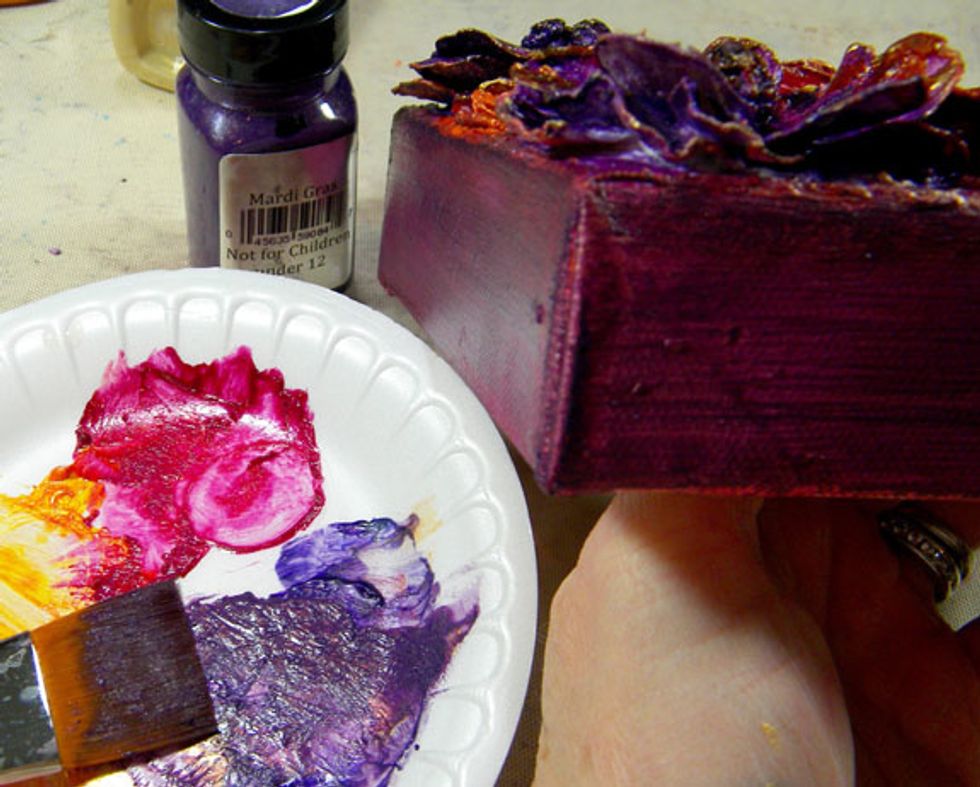 And don't forget the sides!  Whenever I had mediums on my palette, I brushed it onto the sides of the canvas.  Then as a final step, painted a coat of Mardi Gras Velvet and the rest of the Gold.