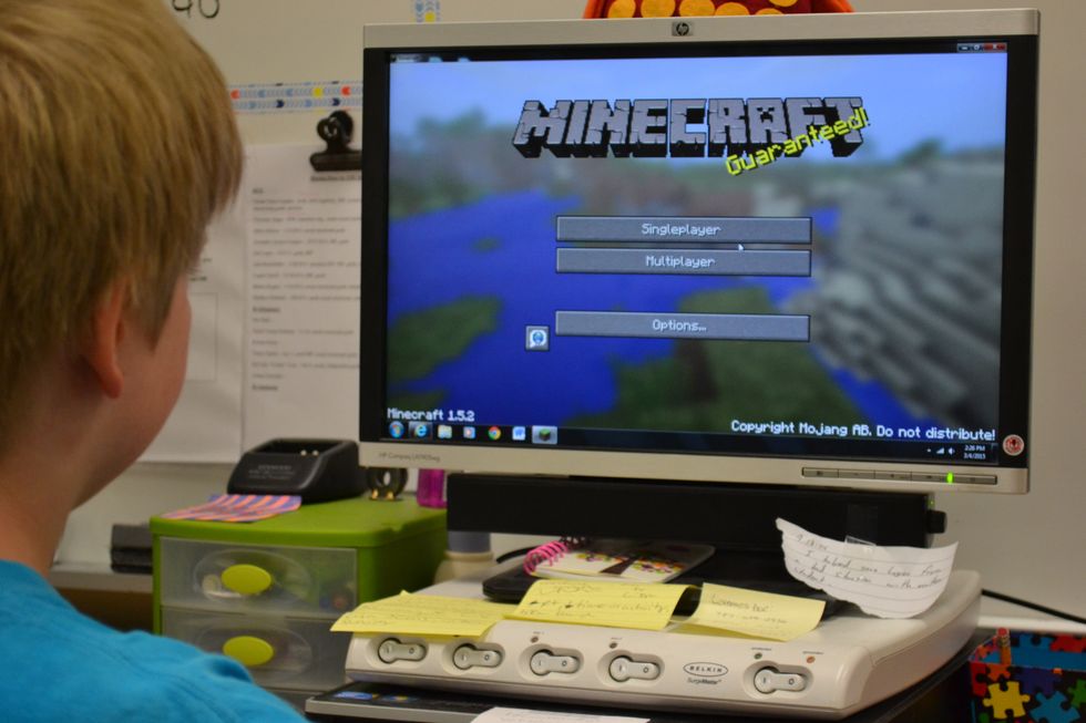 And esc next you go to difficulty peaceful.