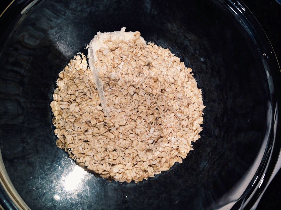 And finally add 100gram organic rolled oats