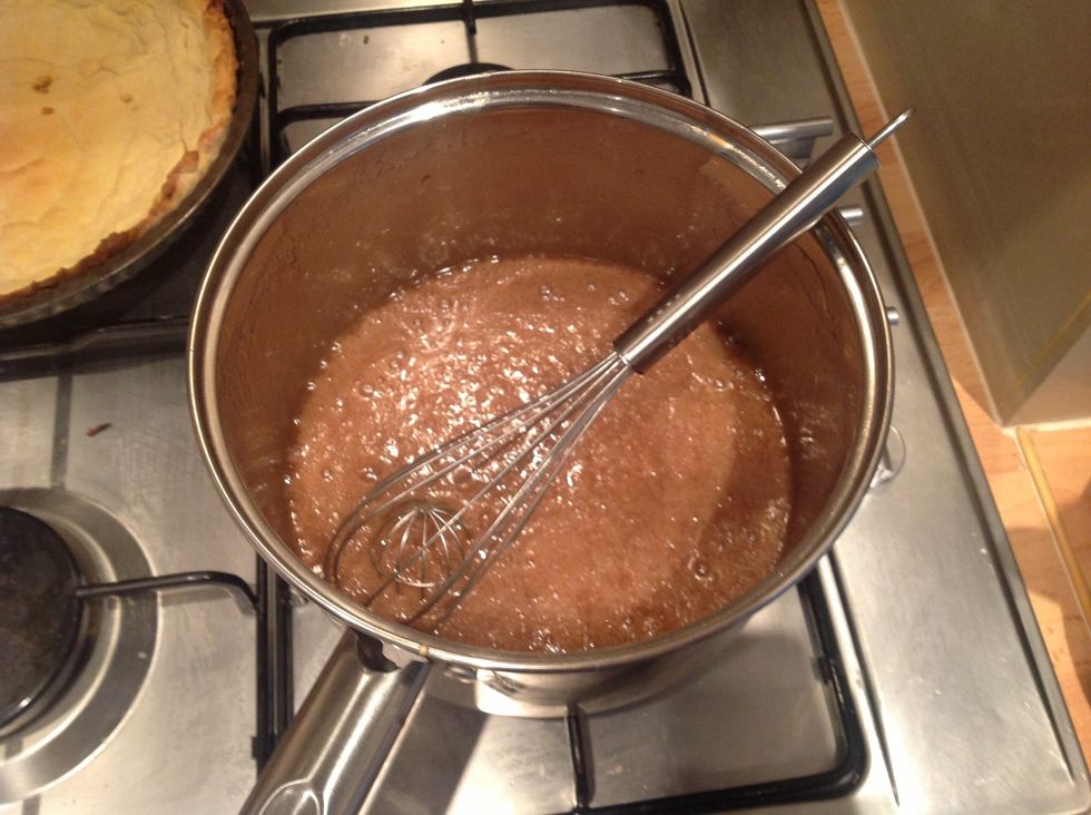 And finally mix in the chocolate spread, cook until it thickens