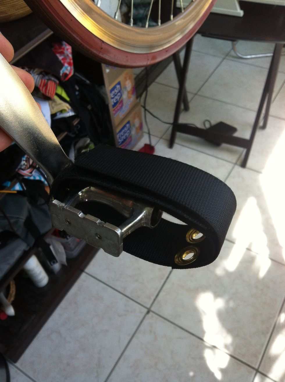 And finally, the attached extra piece. Repeat on other pedal.