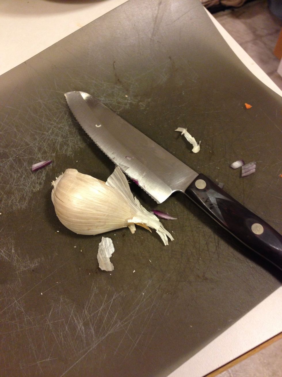 And garlic, I used an elephant clove... Roughly equals 4-5 regular cloves