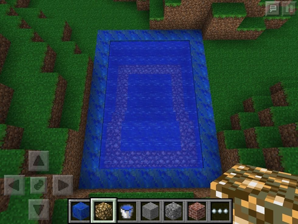 And glowstone around the edge of the pool