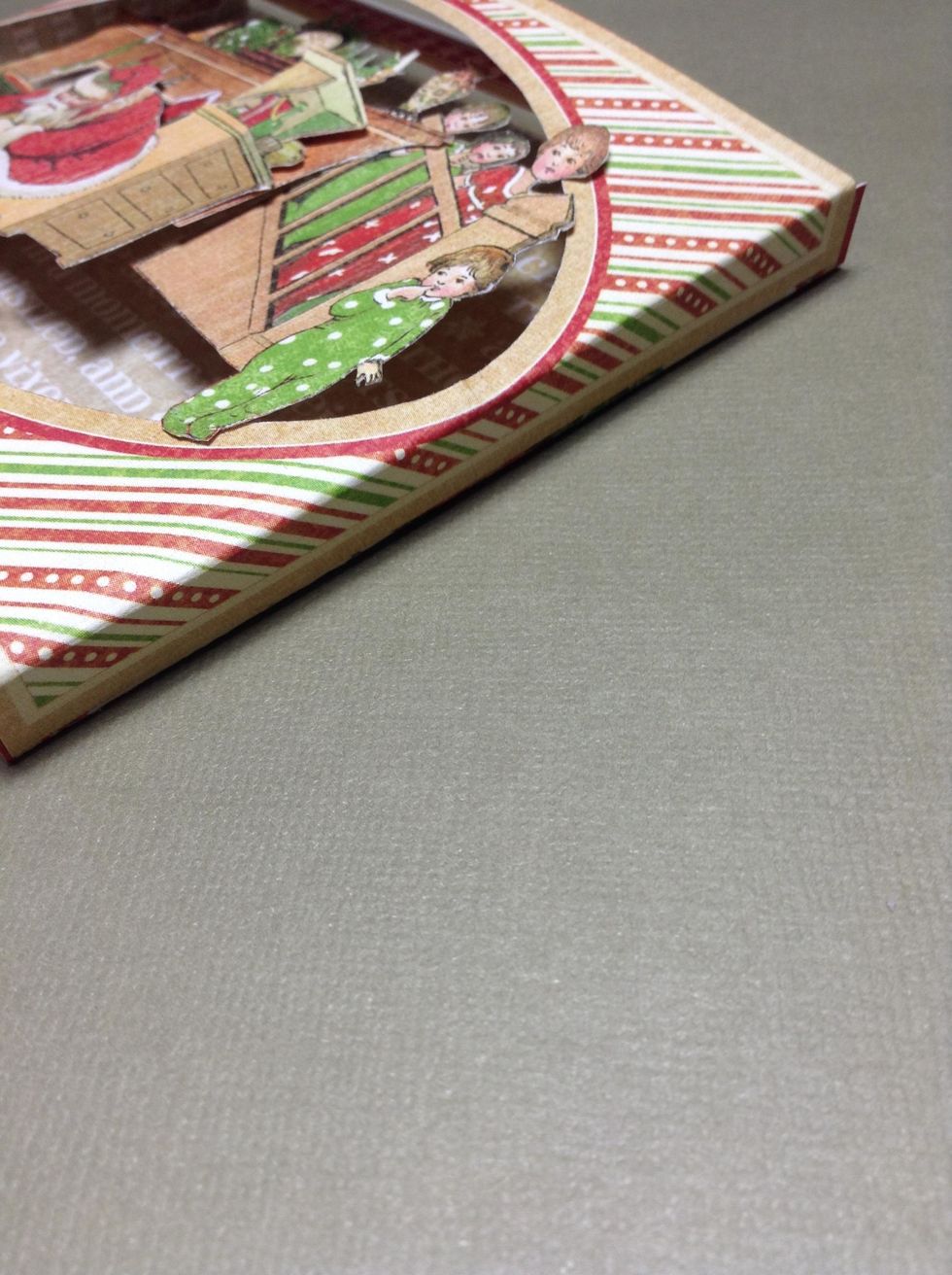 And glue the first frame with Santa and the children to the others frames...