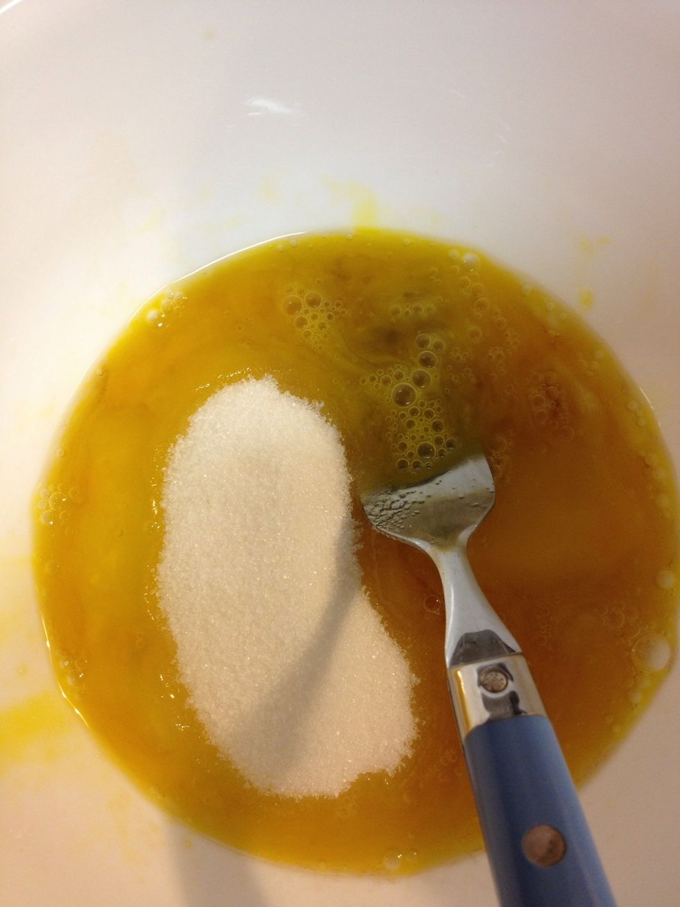... and granulated sugar..