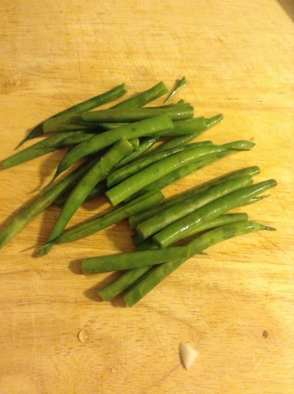 ...and green beans. I would have also added celery but I didn't have any. You can also add tomatoes, mushrooms or any other vegetables you have on hand.