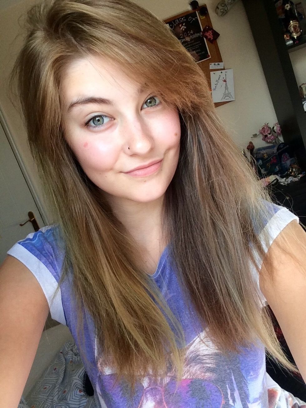 And here's the finished product! Not too bad. (There are still some streaks of green and my once purple side is still a little dark. So I think I'll do another treatment.)