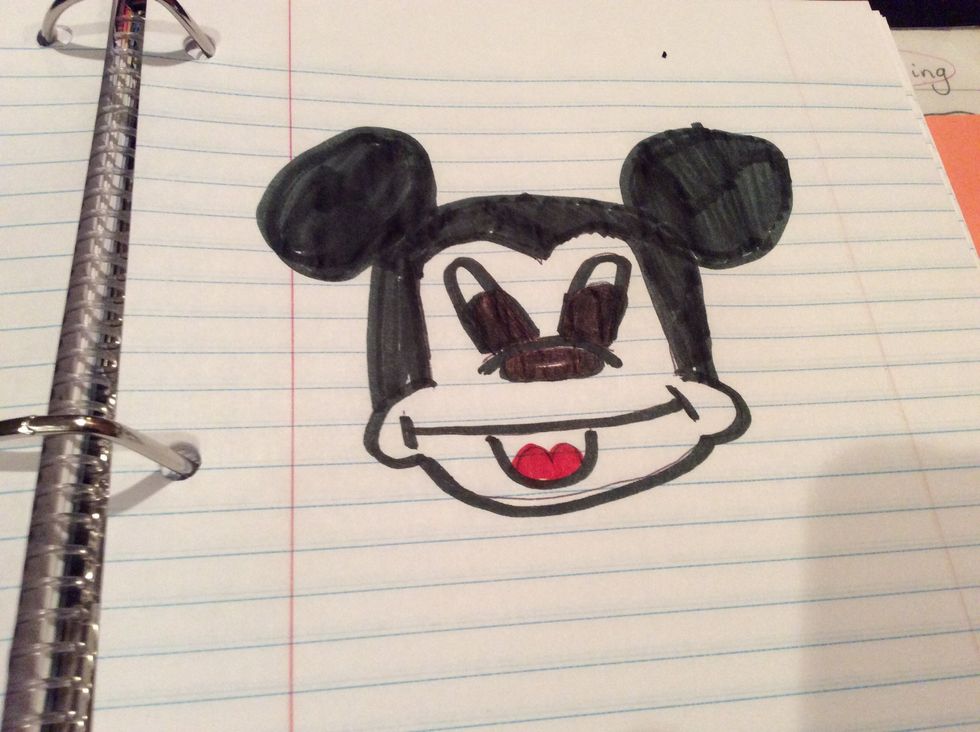 And here u go ur very own Mickey Mouse \ud83d\udc2d face