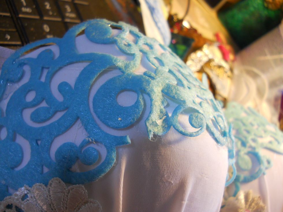 and I added some felt ribbon