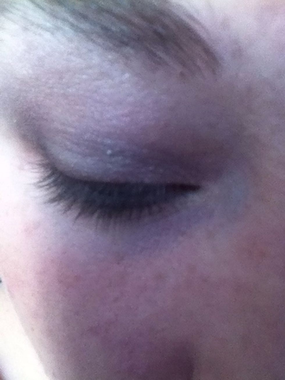 And I apply it at the base of the lashes without doing anything fancy (; and just lightly because this is a casual look. Also if you wish you could apply it at the base of the bottom lashes