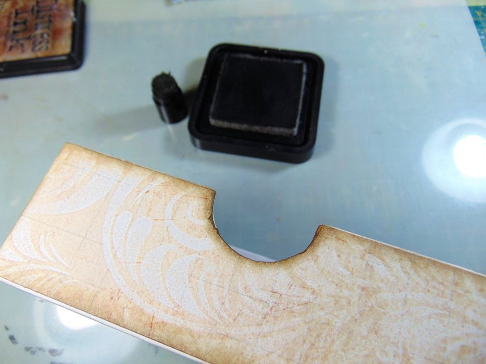 .....and ink the edges.