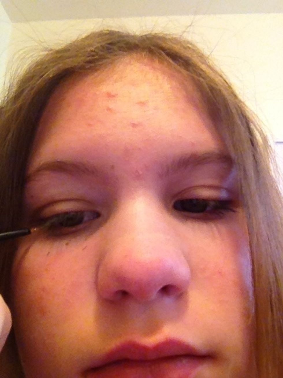 And just put it on your top and bottom water lines. This parts hard for me\ud83d\ude14 I always stab my eye\ud83d\ude12.