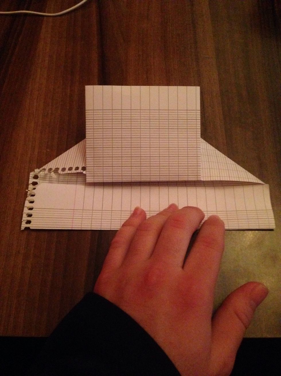 And lap the oblong piece to top like the picture