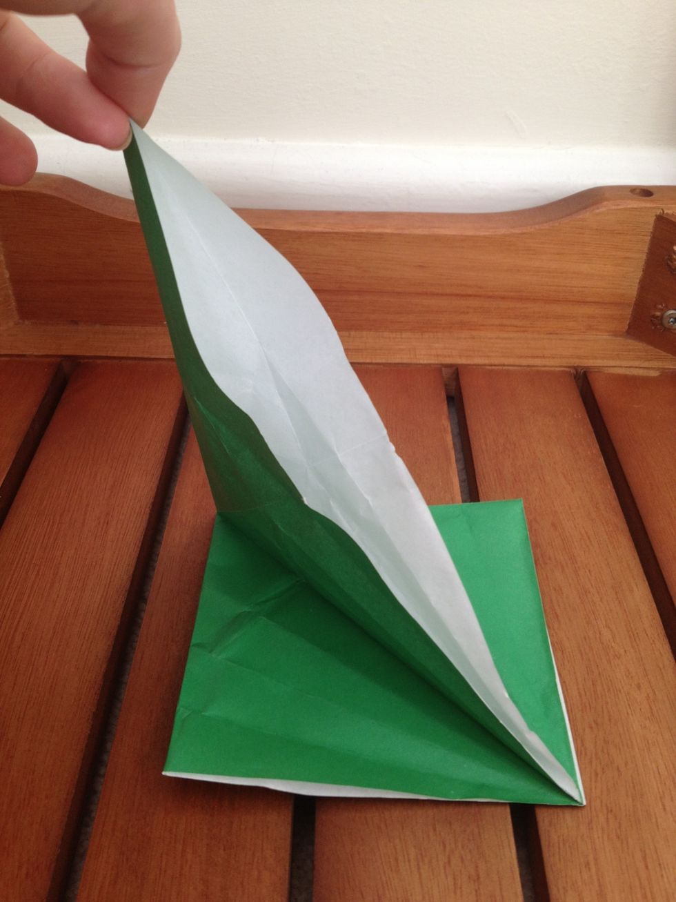 ...and lift it up. Your finger should be behind the upright triangle, holding the square down but I only had one hand free.