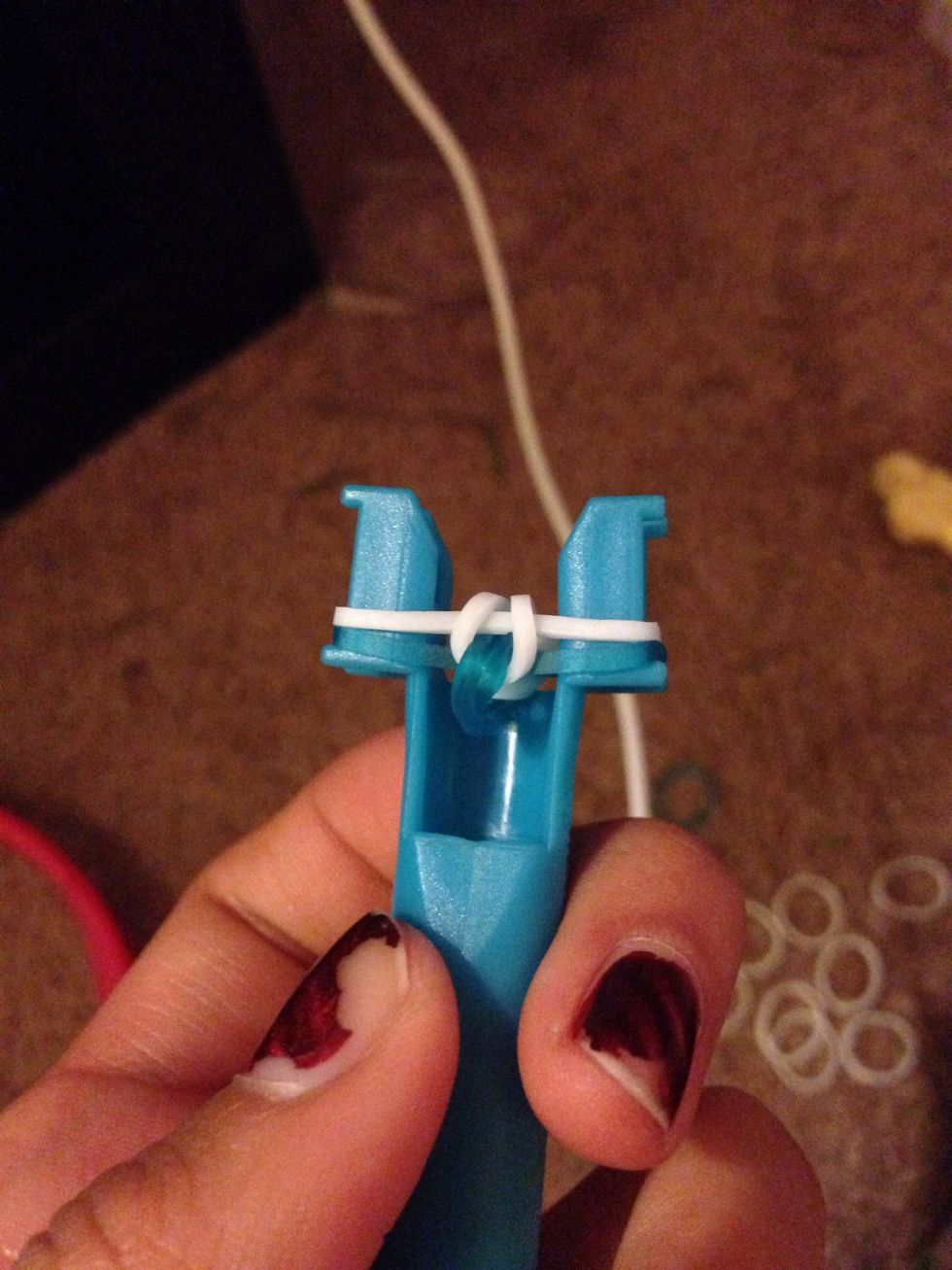 And lift the bottom rubber band or side at a time to the top