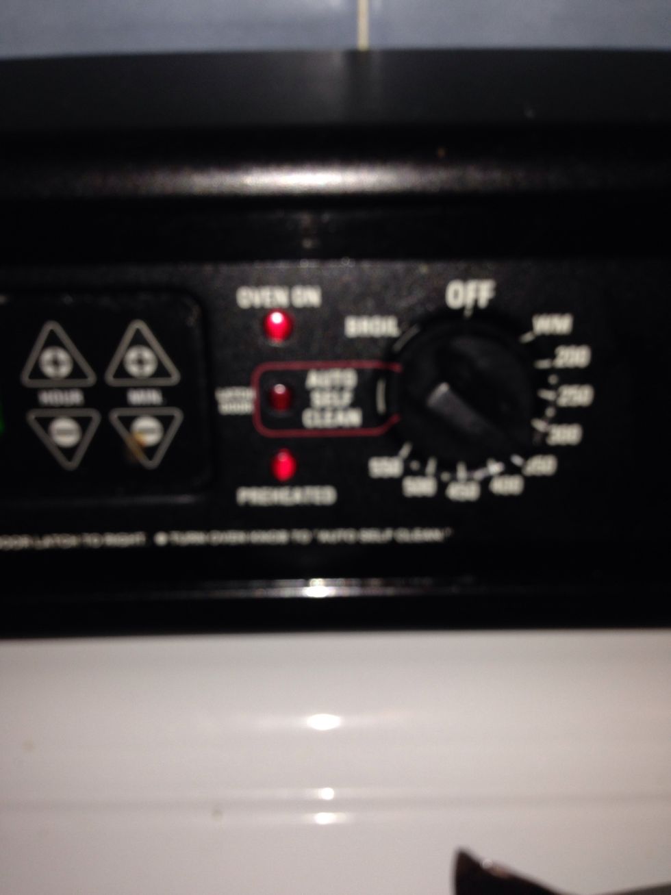 And like magic, just after I finished scooping the oven beeped!