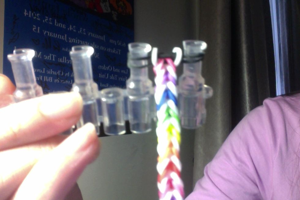 And loop the bottom bands over, so it looks like this.