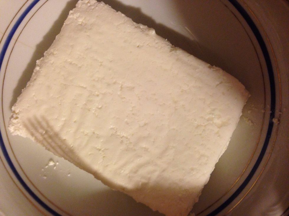 And now the stuffing. Add semi-fat cottage cheese.