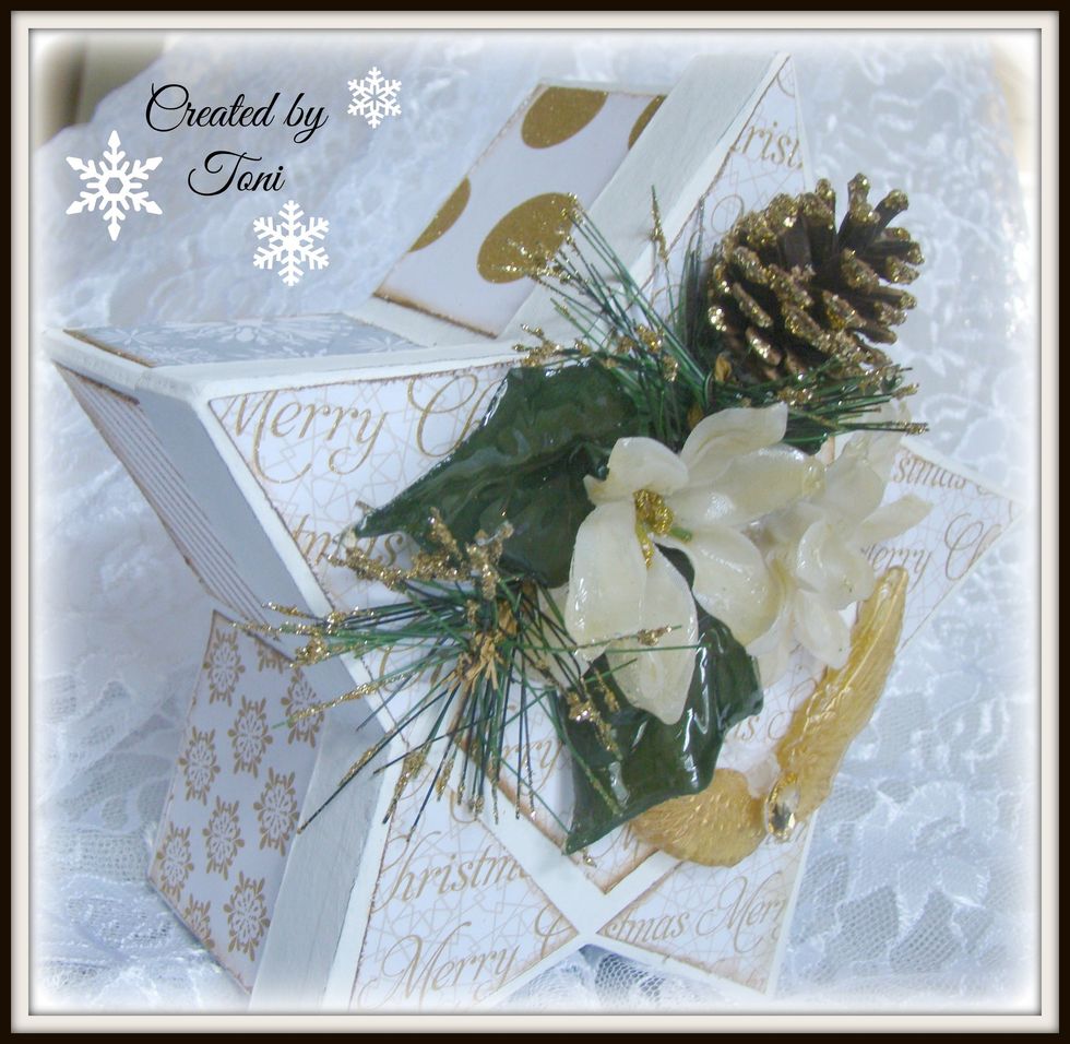 And now your UTEE custom embellishments are ready to glue on to your project. The flowers are so pretty they look like glass and the UTEE wings add such a wonderful touch.