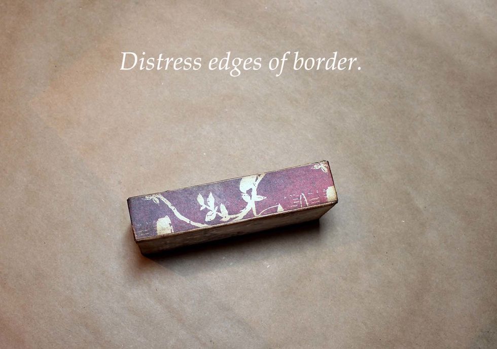 And of course, distress the edges once it's on. My border was an afterthought so I really could have done the distressing of both box and border at one time.