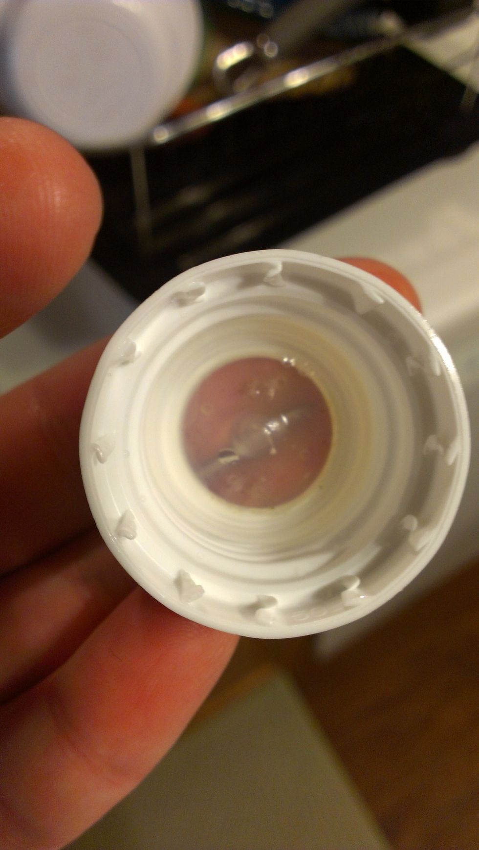 And on the lid lock in place but the hot water makes them soft so they bend.