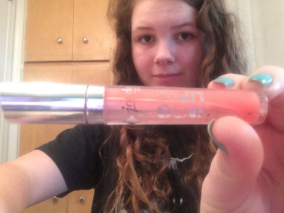 And/or lip gloss