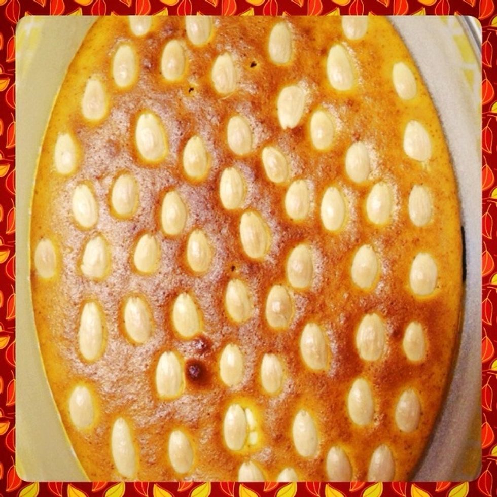 And put it in the oven at medium temperature, Bread from 15 to 20 minutes to mature, Then bread the top in 5 to 7 minutes till the colour is a bit gold.