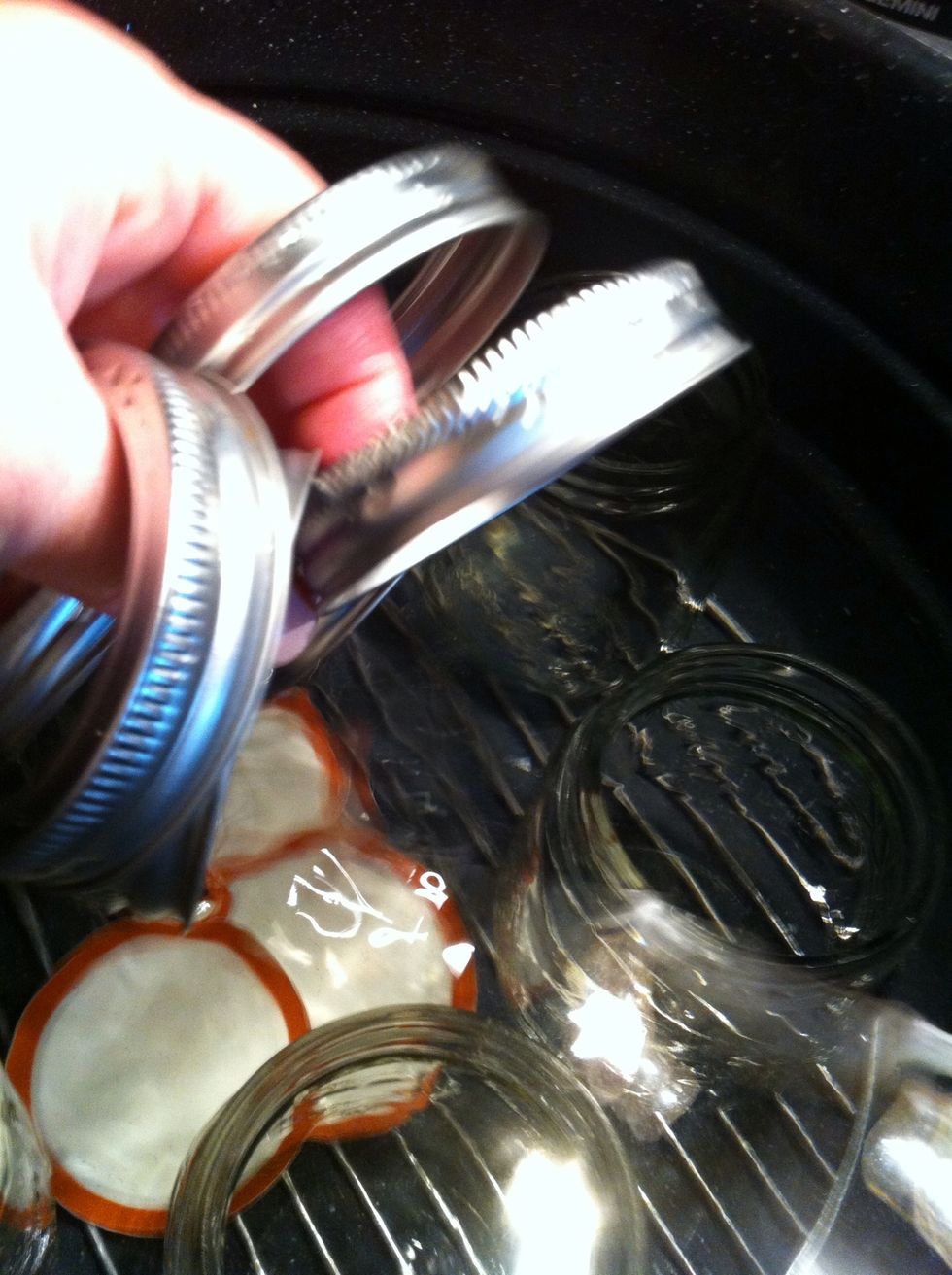 And rings. Place in the middle.