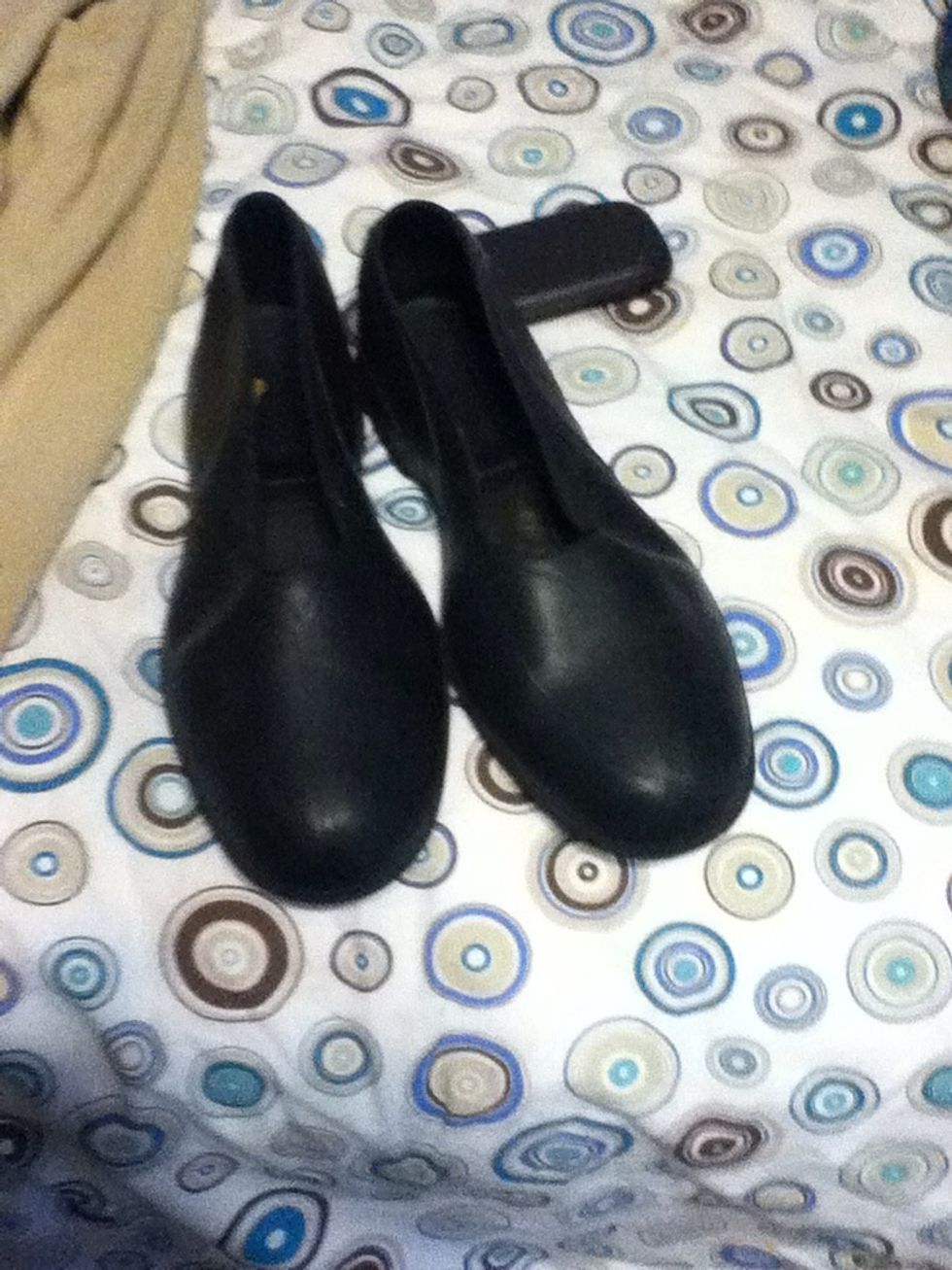 And rubber shoe things to go over your boots.