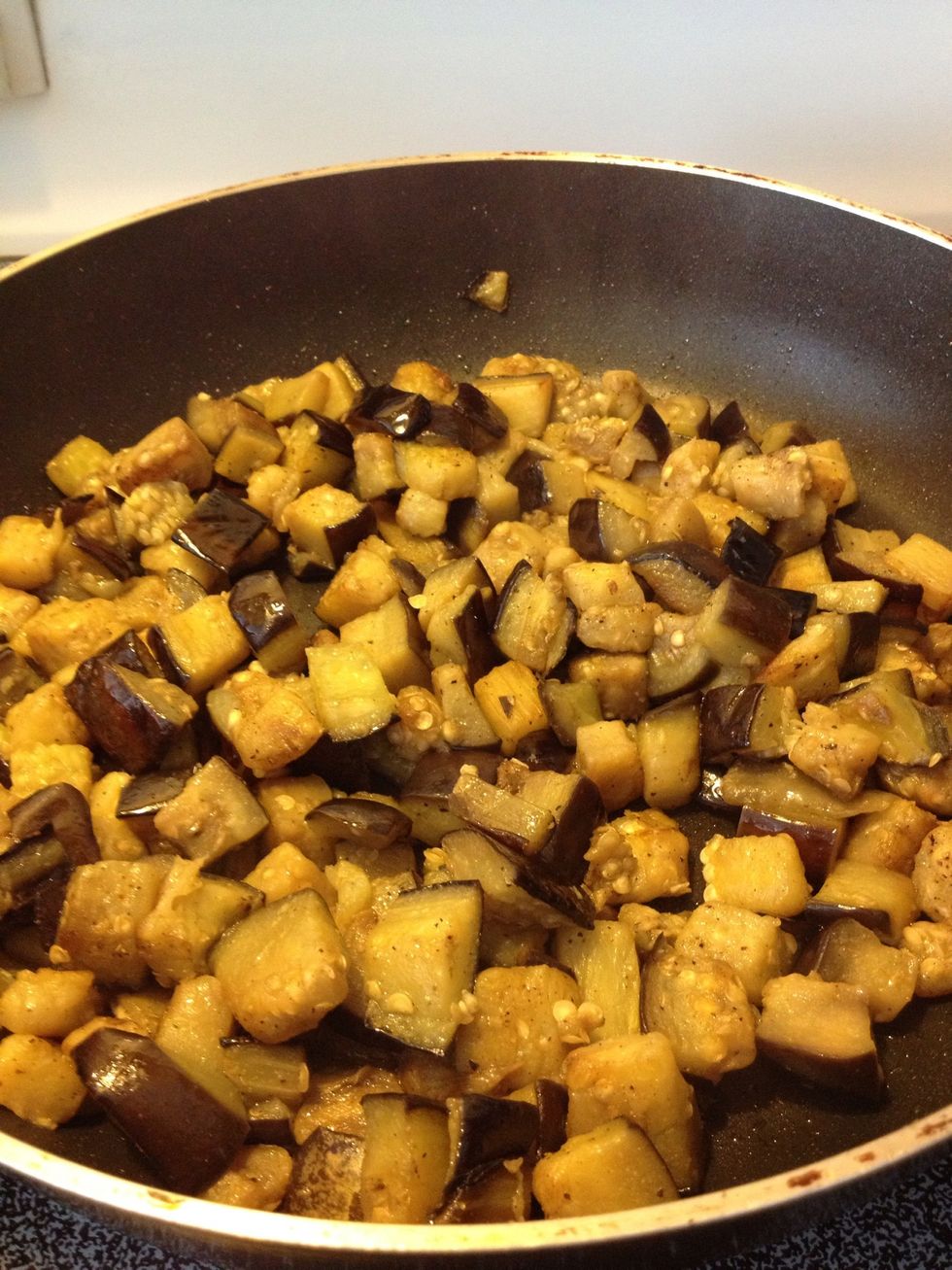 How to make ground beef & eggplant masala (sauté) B+C Guides