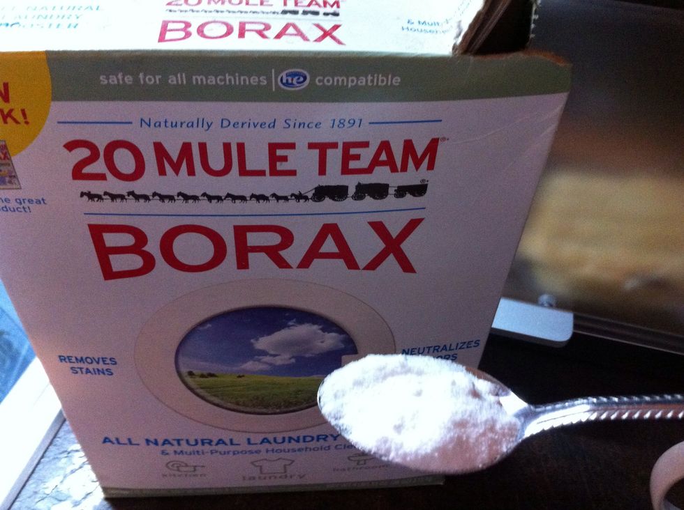 And separate spoon of Borax.