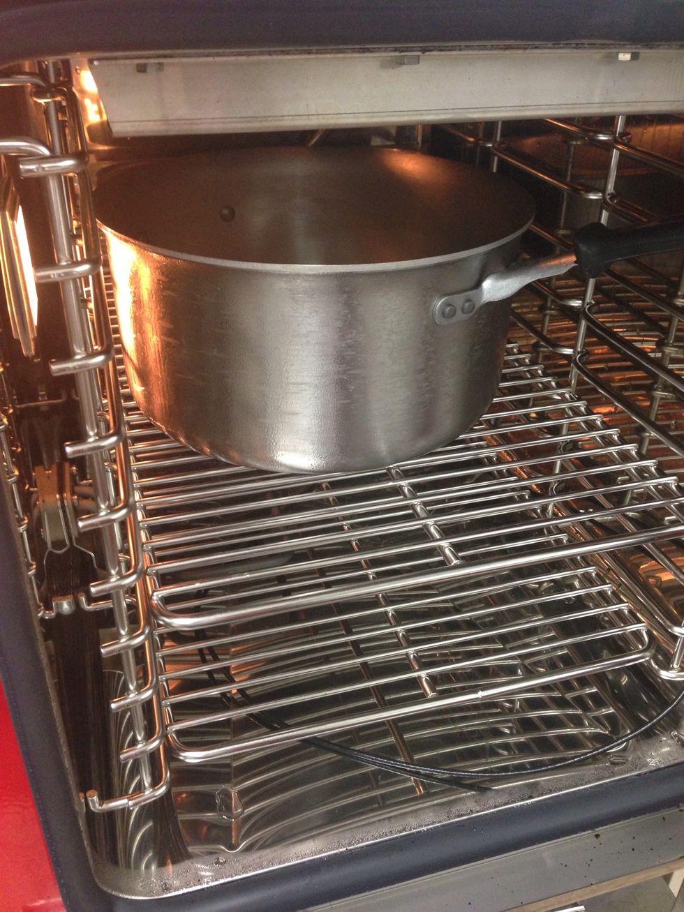 And slide that pan in front of the broth.