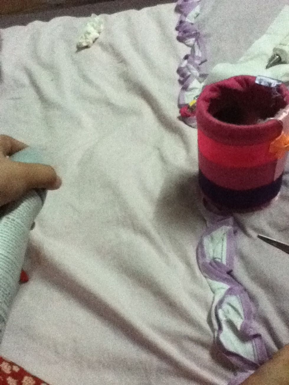 And spray the holder spray to inside too