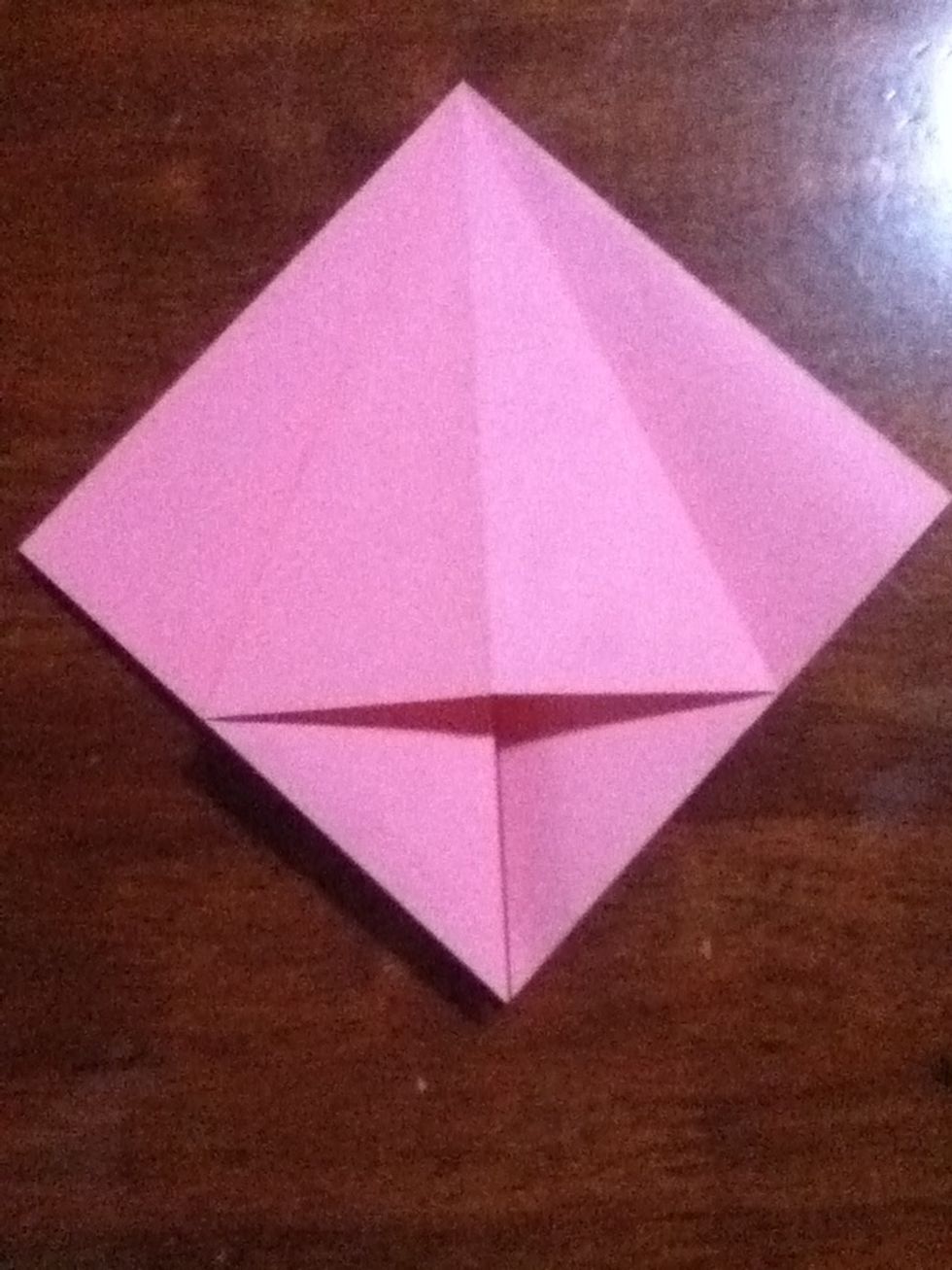 And squash it flat like this, if this makes no sense to you go to the next steps