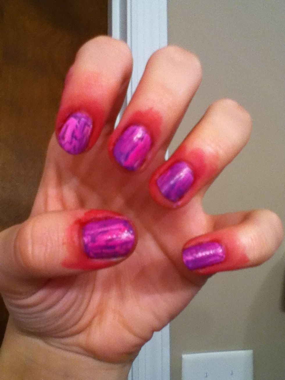 And TAA-DAAA!! Your fingertips will be stained but you can get that off with a q-tip and some nail polish remover ;)