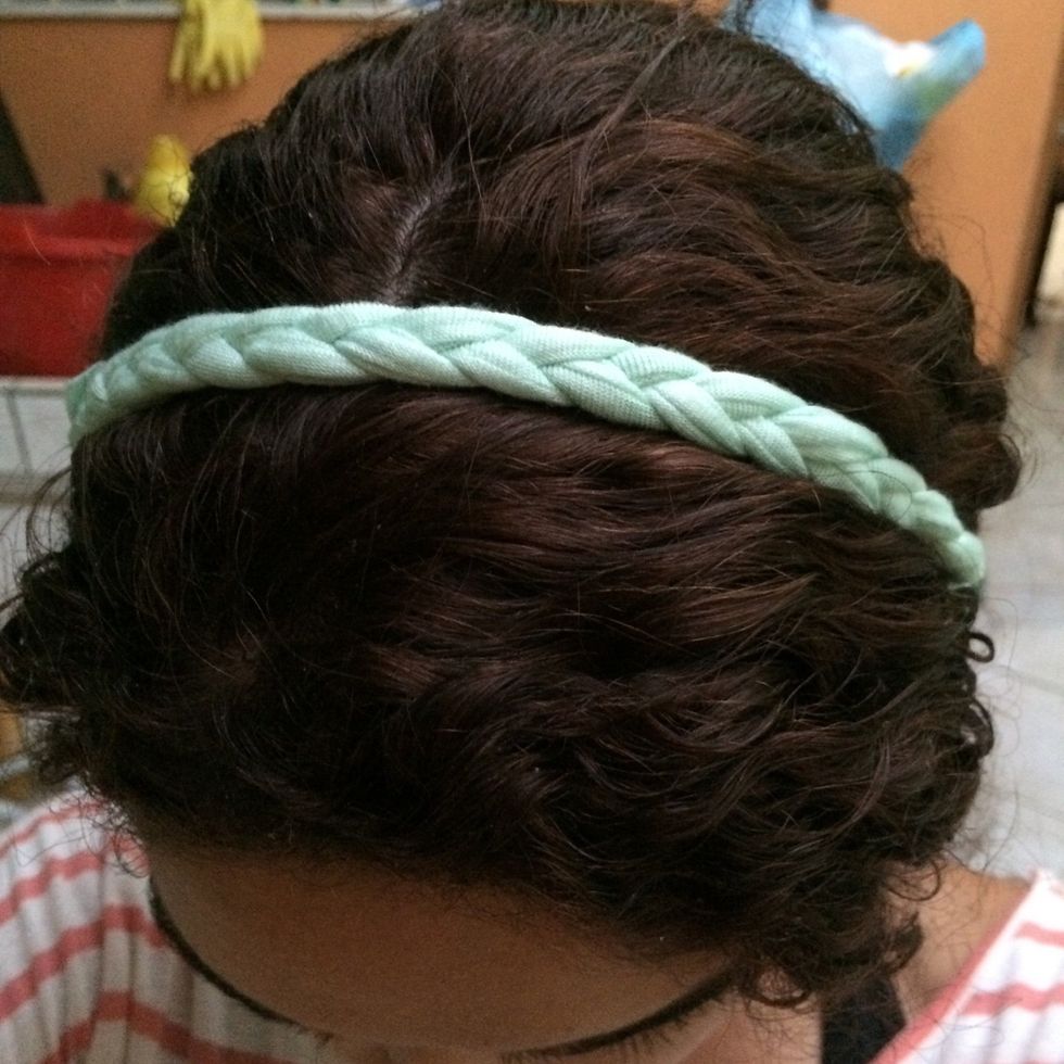 And that's it! You have your hair band !!